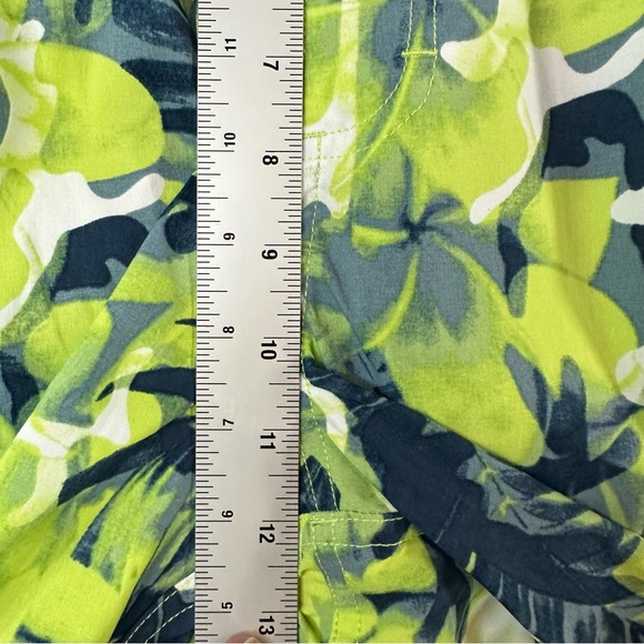 The North Face Shorts Pull on Classic Hybrid Trunks Swim Athletic Pockets - Picture 13 of 15